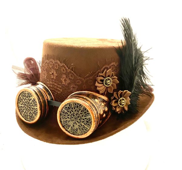 Steampunk Hut Liesbeth