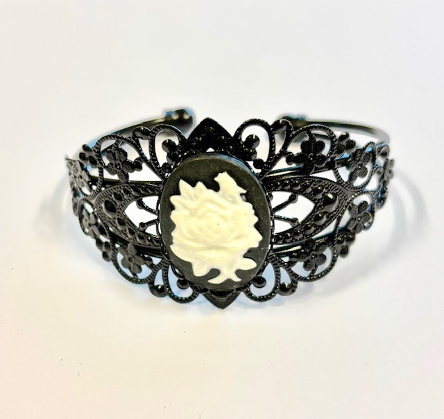 Steampunk Armband 10